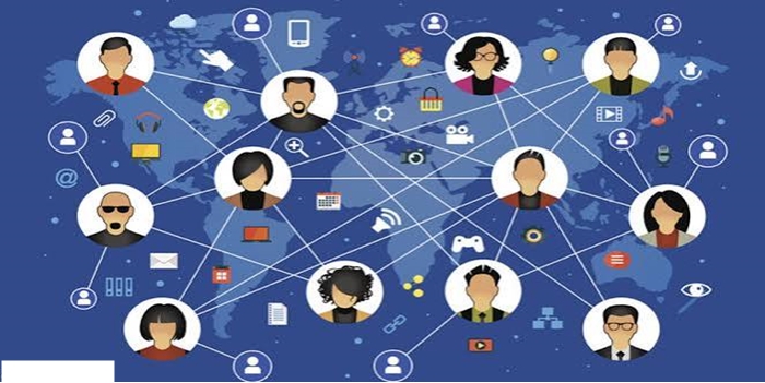 Why Online Communities Are Becoming the New Social Networks