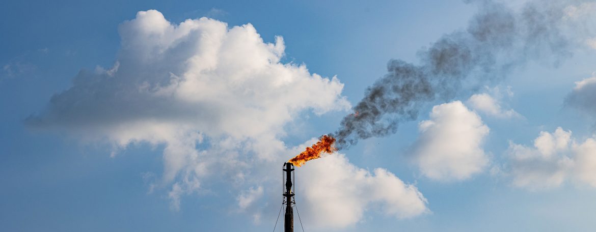 GOVERNMENT TO CUT OIL AND GAS EMISSIONS BY 60%
